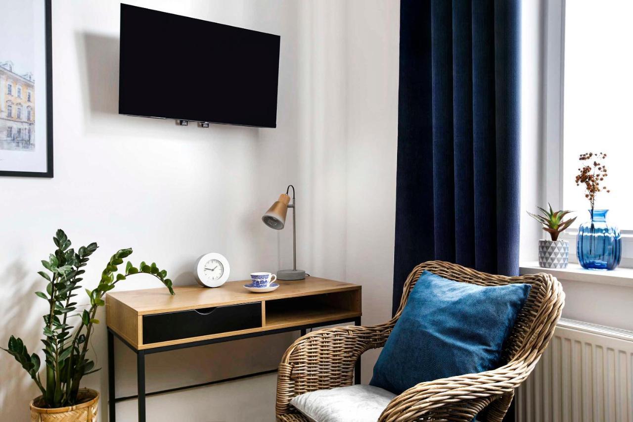 Charming Studio With Kitchen - Old Town, Main Station คราคูฟ ภายนอก รูปภาพ